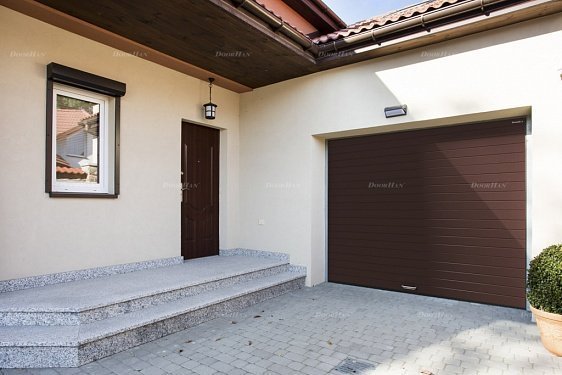 Гаражные ворота Doorhan серии rsd02 (2400х1900)